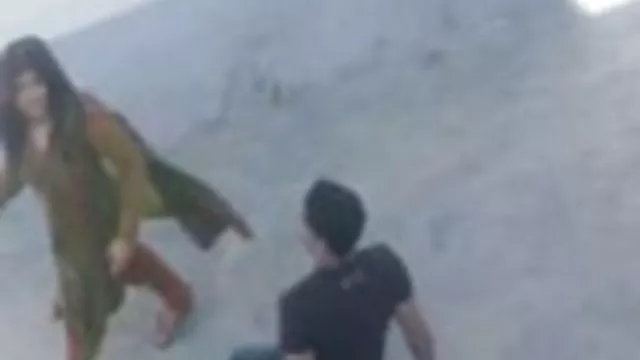 XXX بدون ثبت نام وسط جذابترین فیلمهای سکسی استخر